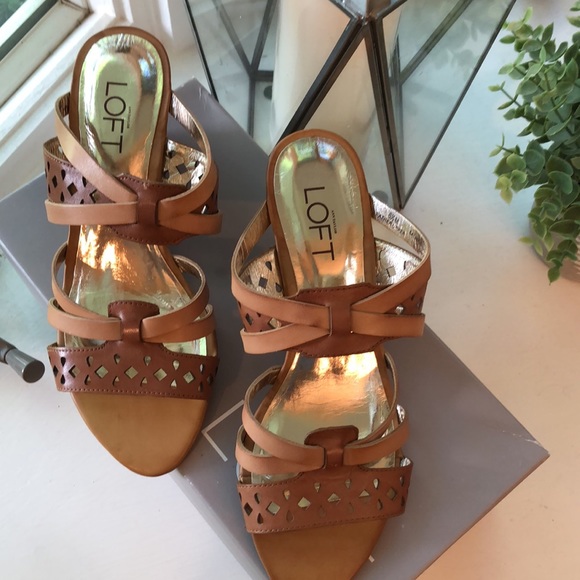 ANN TAYLOR LOFT Leather Sandals - Picture 11 of 16